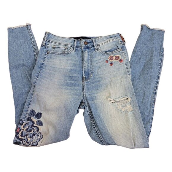 Hollister Ultra High Rise Super Skinny Embroidered Distressed Blue Jeans Size 26 - Picture 4 of 12